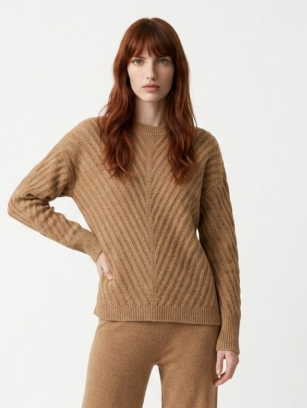 Bobeau Women's Crew Neck Diagonal Knit Pattern Sweater in Camel Size XL